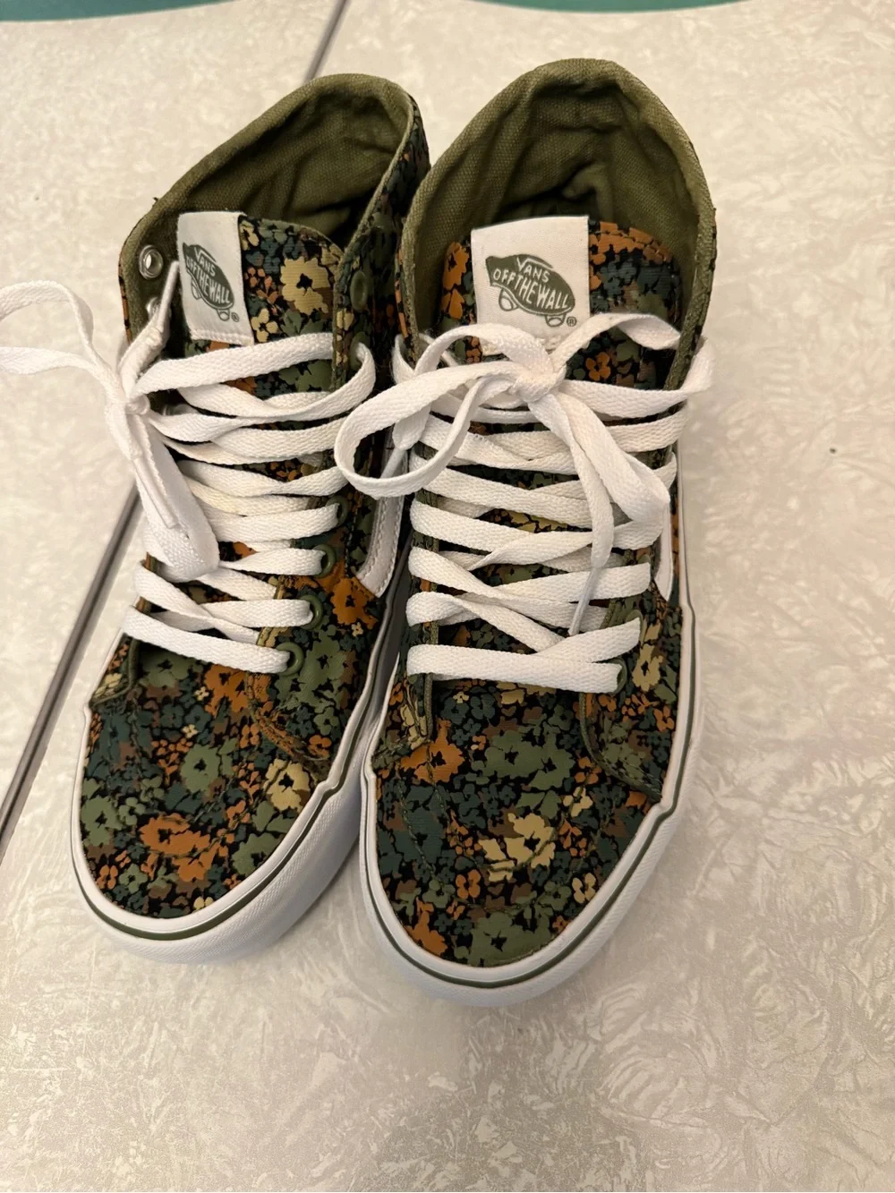 Vans Sk8-Hi Floral Camo High-Top Sneakers - Green/Orange Men’s 5.5/Women’s 7